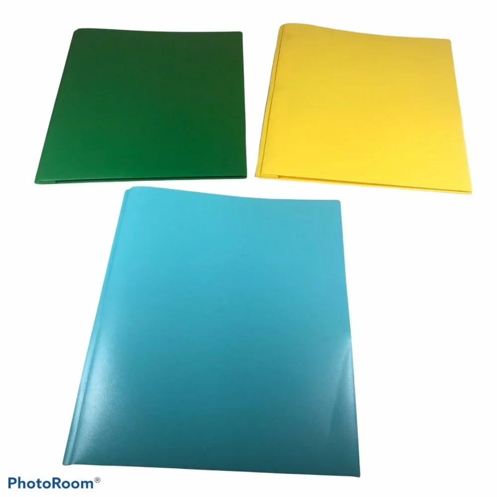 Lot Of 3 Pen And Gear Plastic 2 Pocket Folders 1 Yellow 1 Green 1 Light Blue New